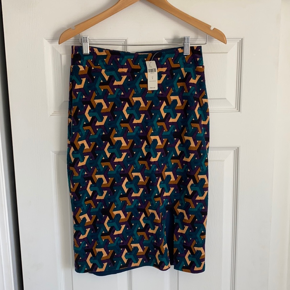Maeve skirt. Size small. Side thigh split. Anthropologie